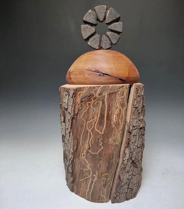 0222-fri-5-2-pear-urn-680
