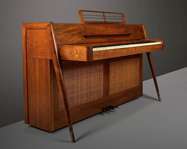 0622-fri-5-piano-480-4