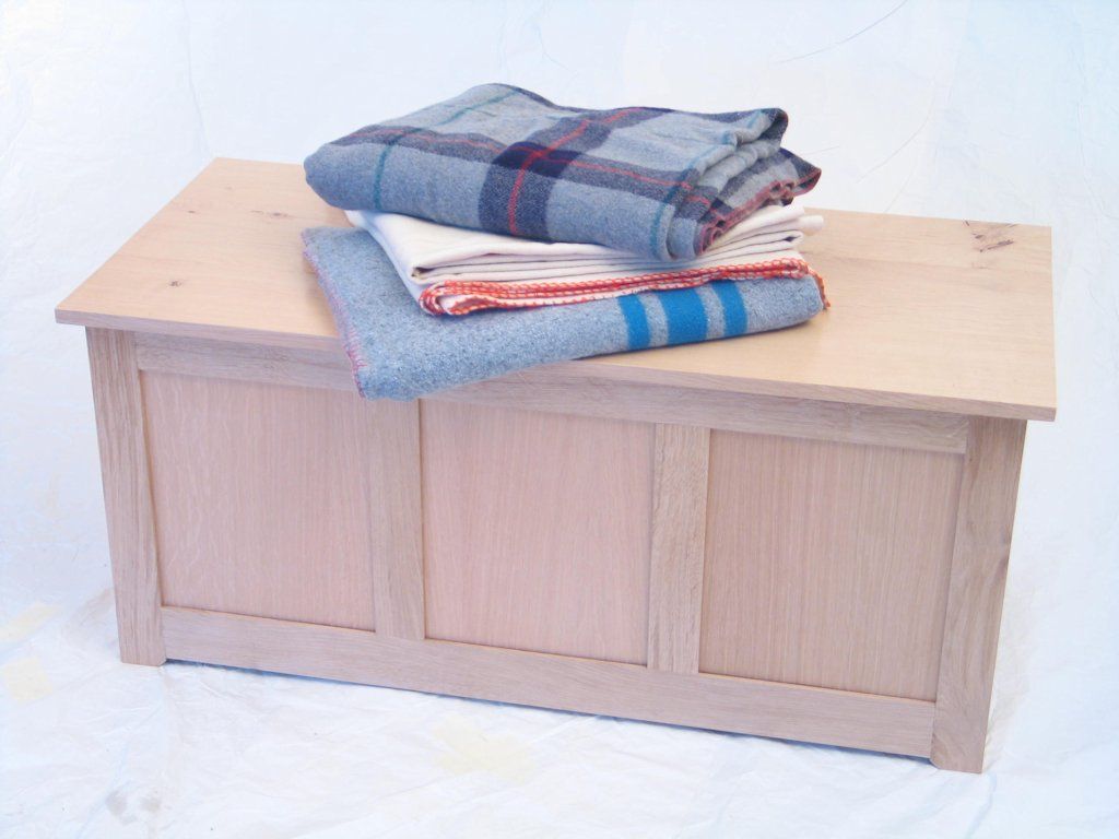 Peter Bishop’s router-made blanket chest