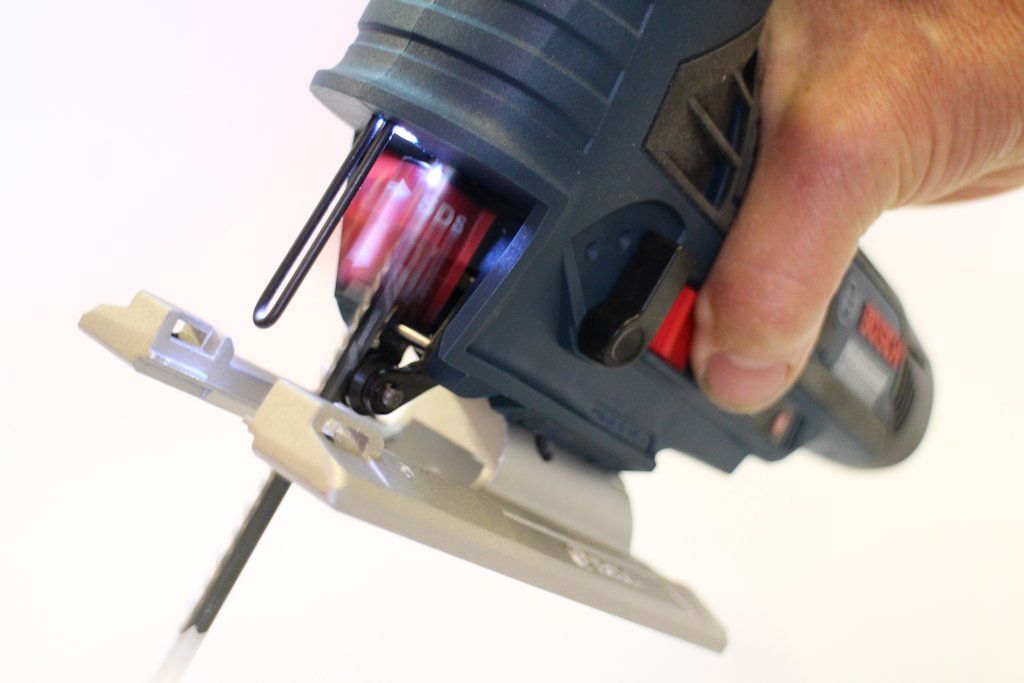 The Bosch Professional GST 10.8 V-LI cordless jigsaw’s onboard work lamp