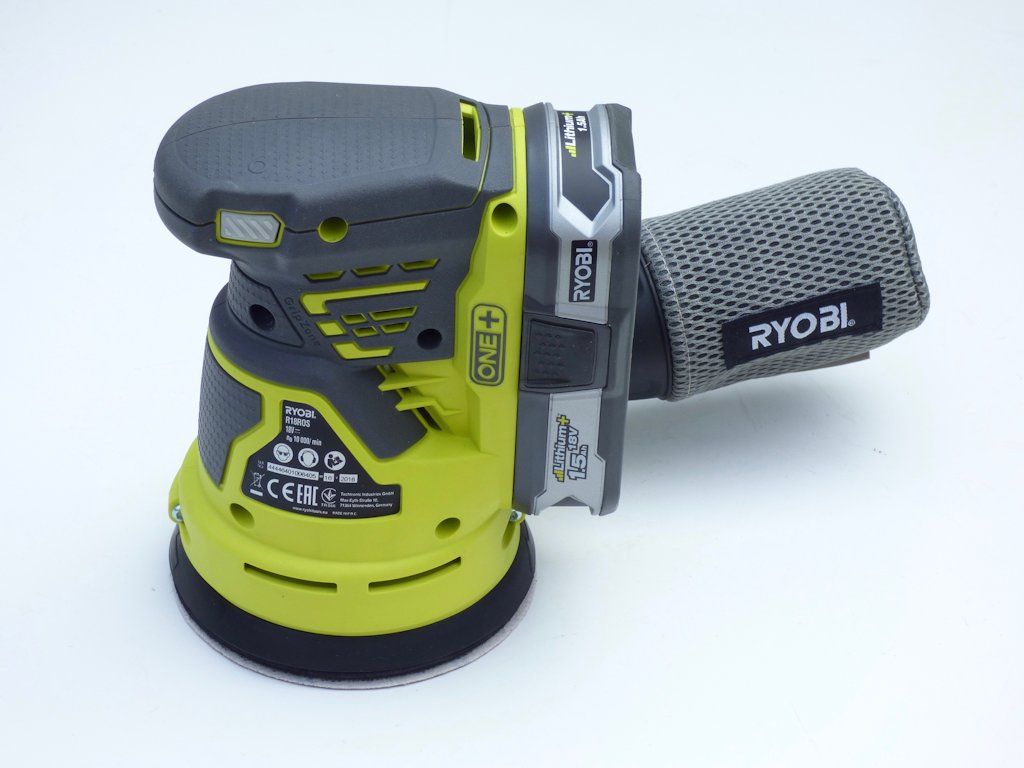 Phil Davy takes a look at the Ryobi R18ROS-0 18V random orbit sander
