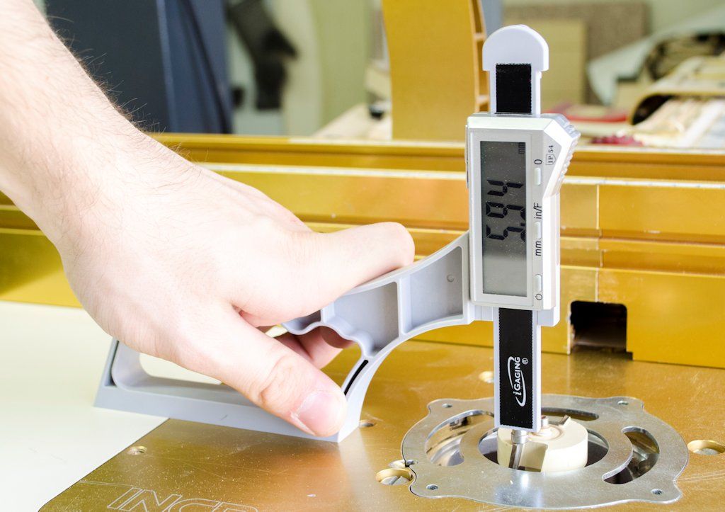 Be in with a chance of winning an iGaging - Digital Height & Depth Gauge - Snap Check Plus